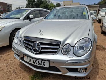 Pre-owned Mercedes-Benz Mercedes E320 for sale in 
