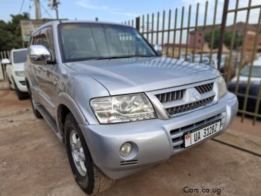 Pre-owned Mitsubishi Pajero for sale in 