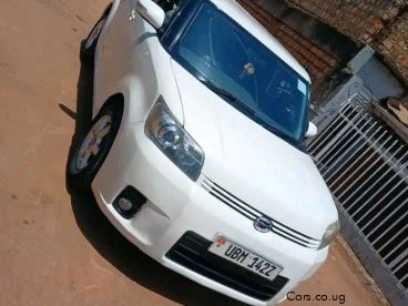 Pre-owned Toyota Rumion 2011 for sale in 