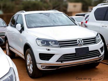 Pre-owned Volkswagen TOUAREG for sale in 