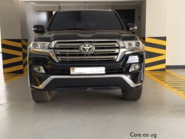 Pre-owned Toyota Land Cruiser GXR V8 for sale in 