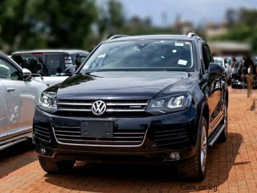 Pre-owned Volkswagen TOUAREG for sale in 