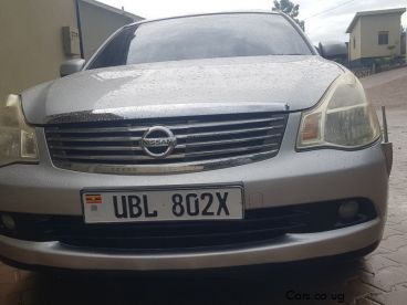Pre-owned Nissan Bluebird sophy DBA-kG11 for sale in 