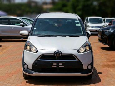 Pre-owned Toyota Sienta for sale in 