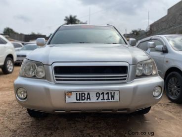 Pre-owned Toyota Kluger for sale in