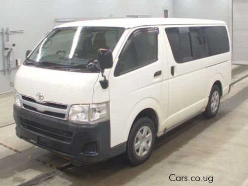 Pre-owned Toyota HIACE VAN for sale in 