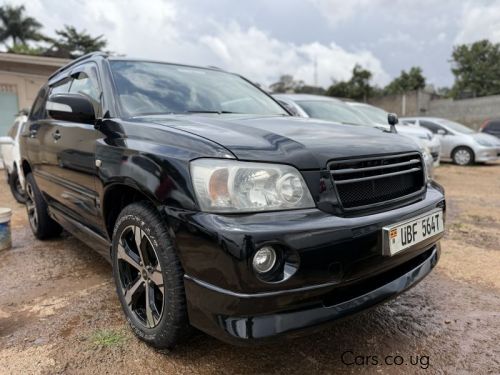 Pre-owned Toyota Kluger for sale in 