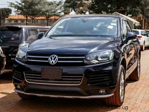 Pre-owned Volkswagen TOUAREG for sale in 